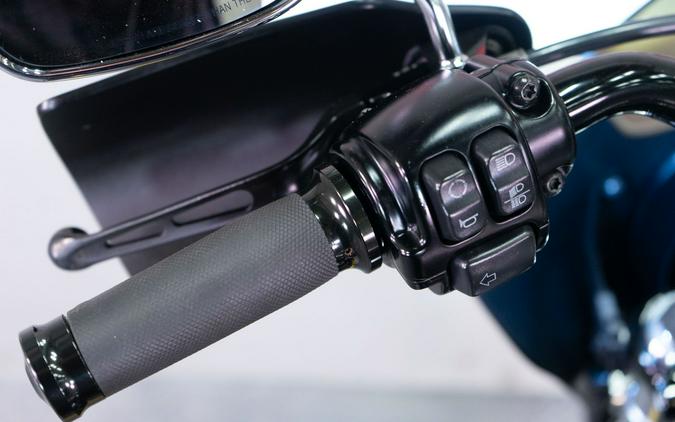 2016 Harley-Davidson DYNA STREET BOB