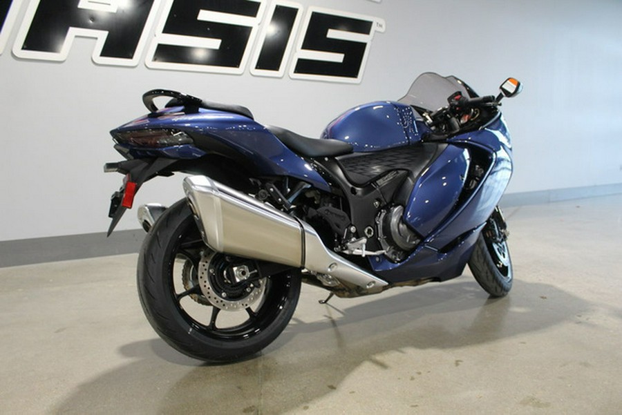 2027 Suzuki GSX1300RRZM7