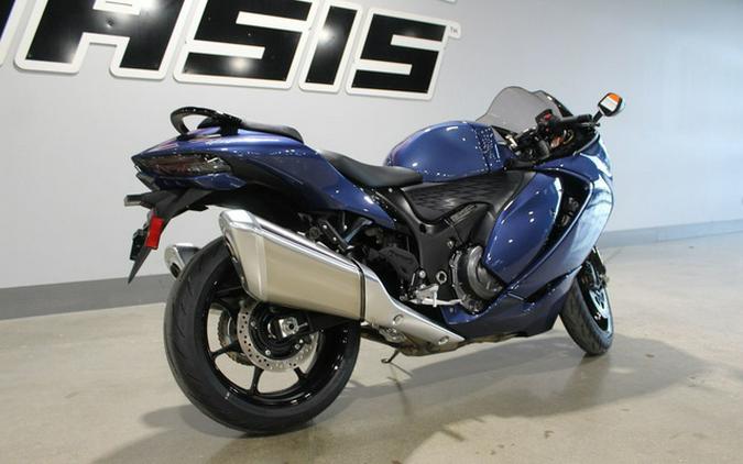 2027 Suzuki GSX1300RRZM7