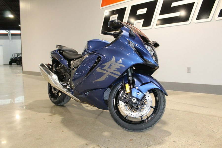 2027 Suzuki GSX1300RRZM7