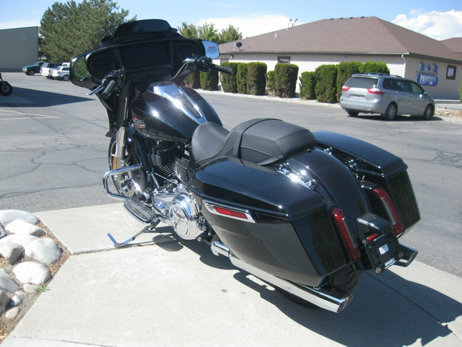 2024 Harley-Davidson Street Glide® Vivid Black