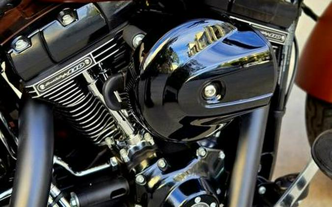 2017 Harley-Davidson® FLSS - Softail® Slim® S