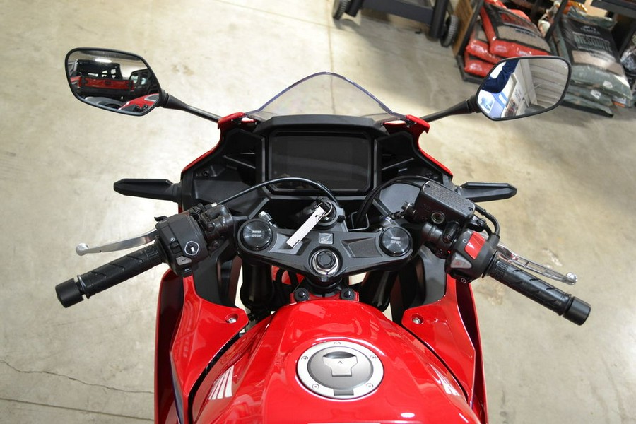 2025 Honda CBR500R ABS