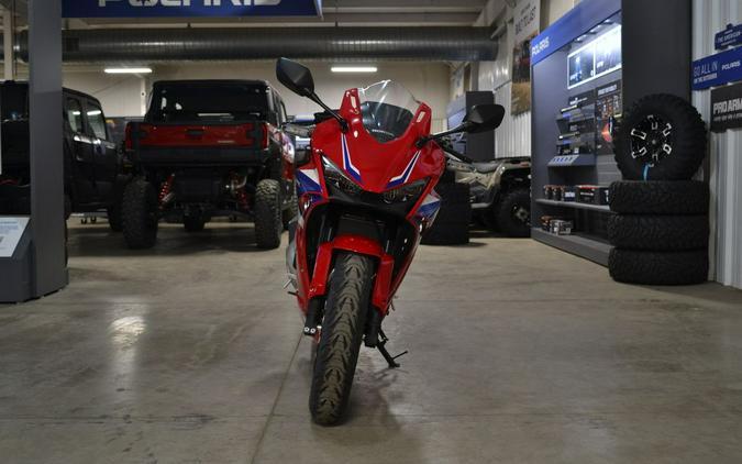 2025 Honda CBR500R ABS