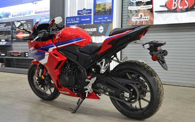 2025 Honda CBR500R ABS