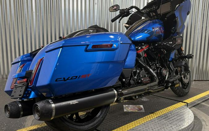 2026 Harley-Davidson CVO Road Glide ST Electric Coast