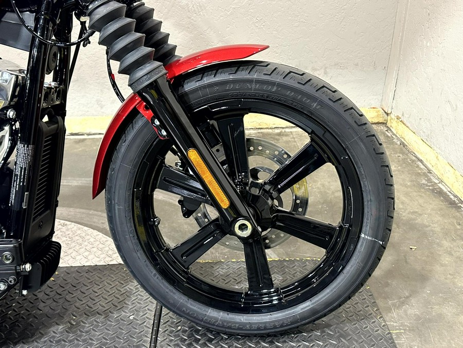 2026 Harley-Davidson® Street Bob® BRILLIANT RED
