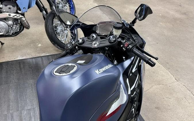 2027 Kawasaki Ninja ZX-6R ABS