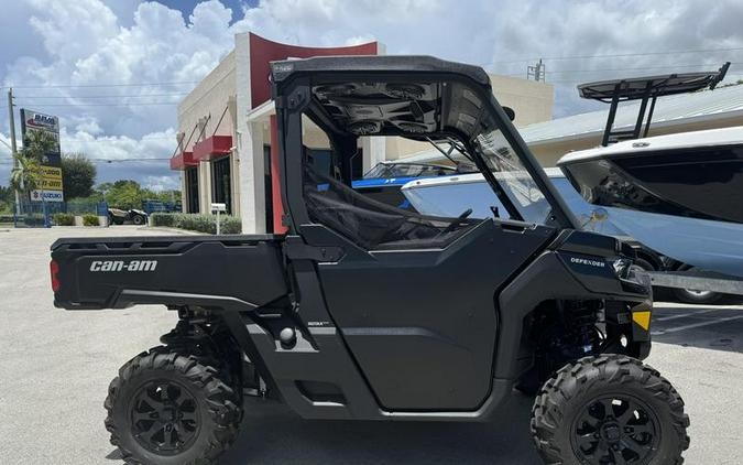 2023 Can-Am® Defender DPS HD10 Timeless Black