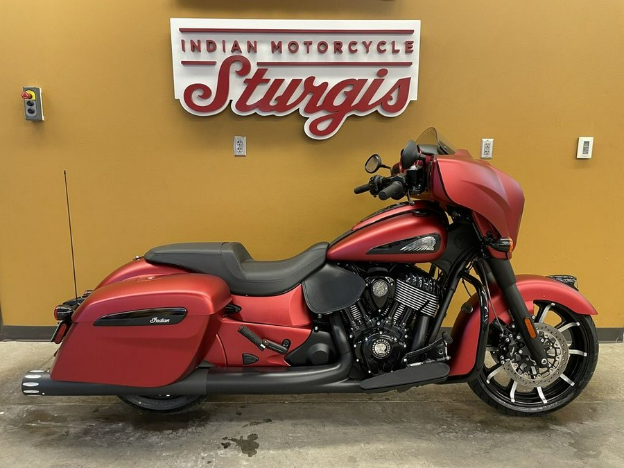 2020 Indian Motorcycle® Chieftain® Dark Horse® Ruby Smoke