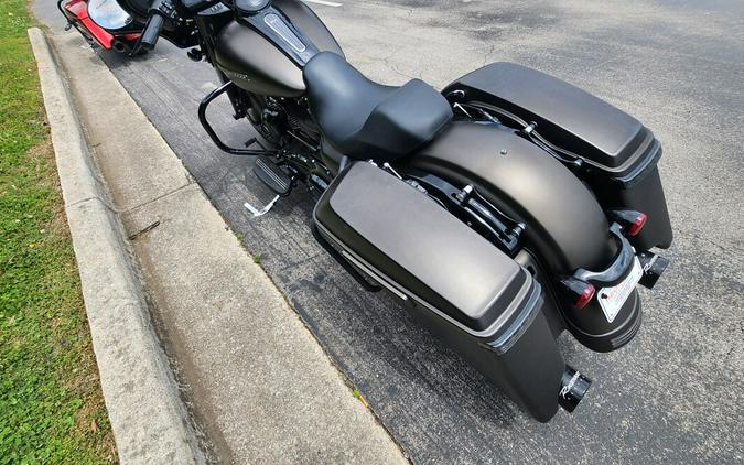 FLHXS 2020 Street Glide Special