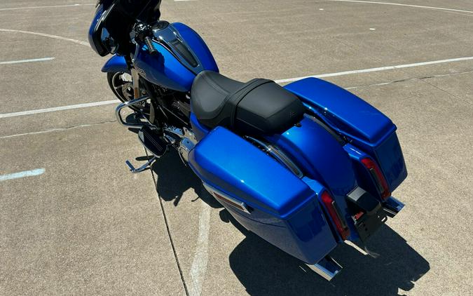 2024 Harley-Davidson Street Glide® Blue Burst