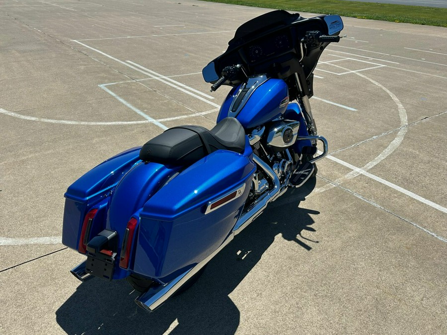 2024 Harley-Davidson Street Glide® Blue Burst