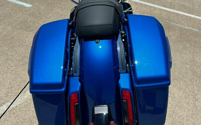 2024 Harley-Davidson Street Glide® Blue Burst