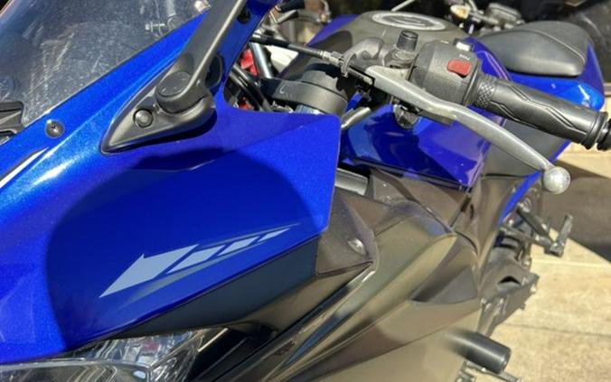 2016 Yamaha YZF-R3