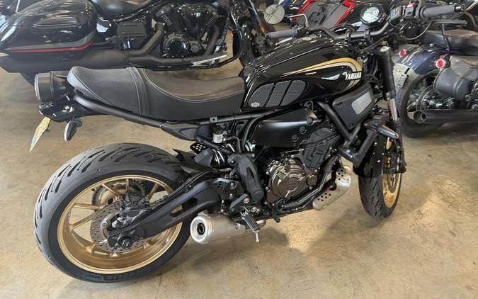 2023 Yamaha XSR700
