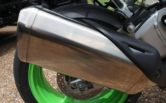 2024 Kawasaki Ninja ZX-10R 40th Anniversary Edition ABS