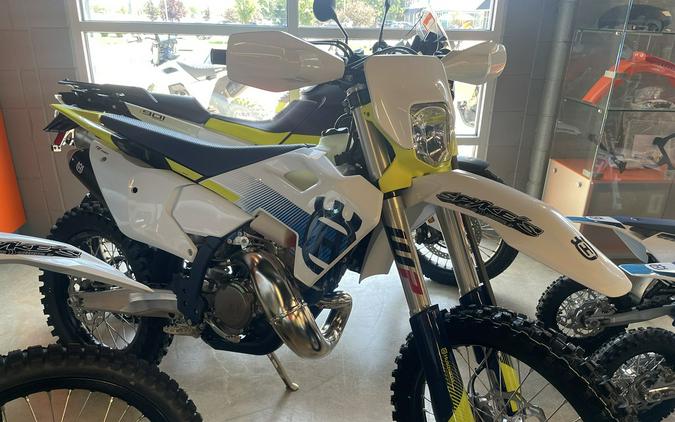 2024 Husqvarna Motorcycles TE 150