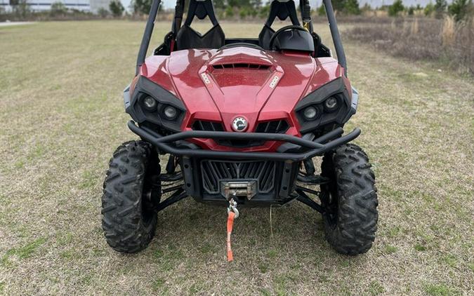 2018 Can-Am Commander XT 1000R Intense Red