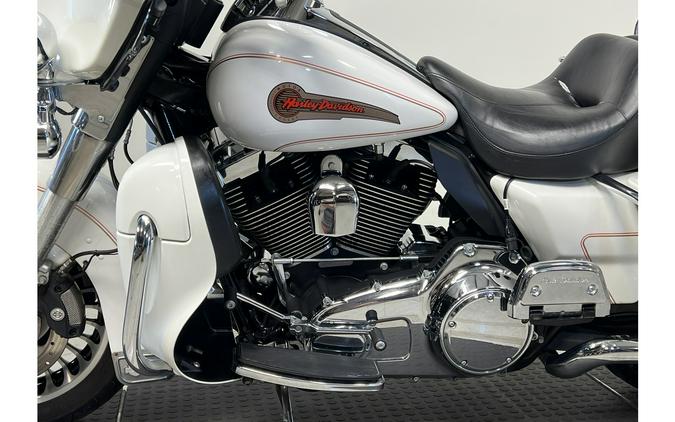 2009 Harley-Davidson® Electra Glide Ultra Classic® FLHTCU