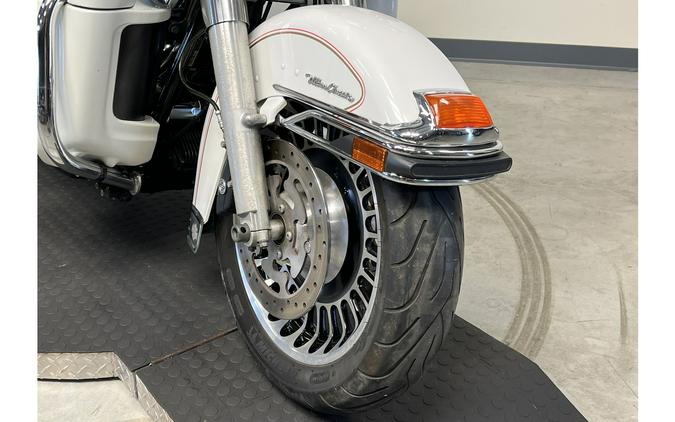 2009 Harley-Davidson® Electra Glide Ultra Classic® FLHTCU