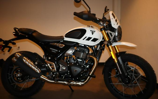 2026 Triumph Scrambler 400 XC