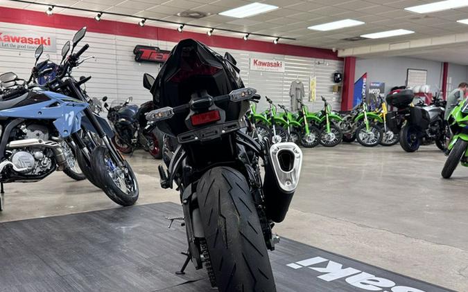 2027 Kawasaki Ninja ZX-6R ABS