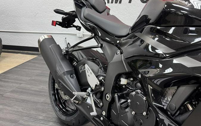 2027 Kawasaki Ninja ZX-6R ABS