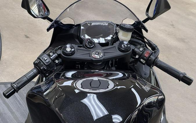 2027 Kawasaki Ninja ZX-6R ABS