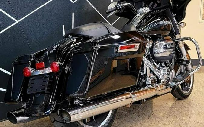 2020 Harley-Davidson® FLHX - Street Glide®