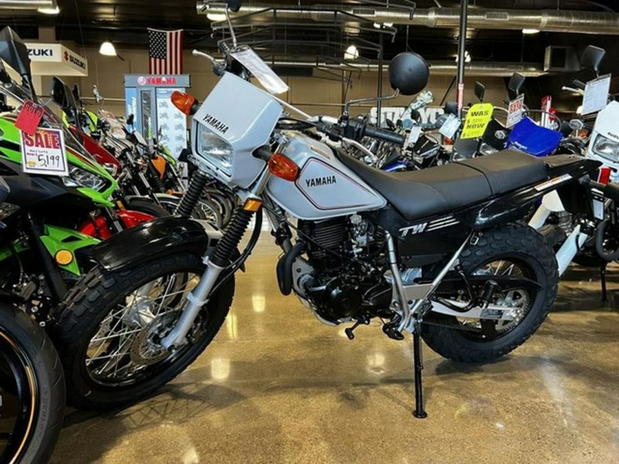 2024 Yamaha TW 200