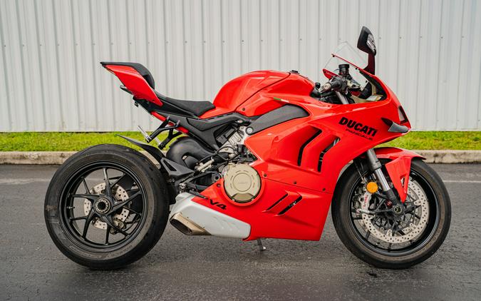 2023 Ducati Panigale V4