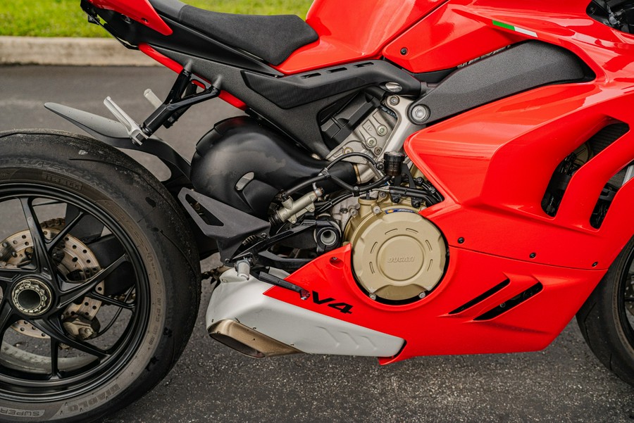 2023 Ducati Panigale V4