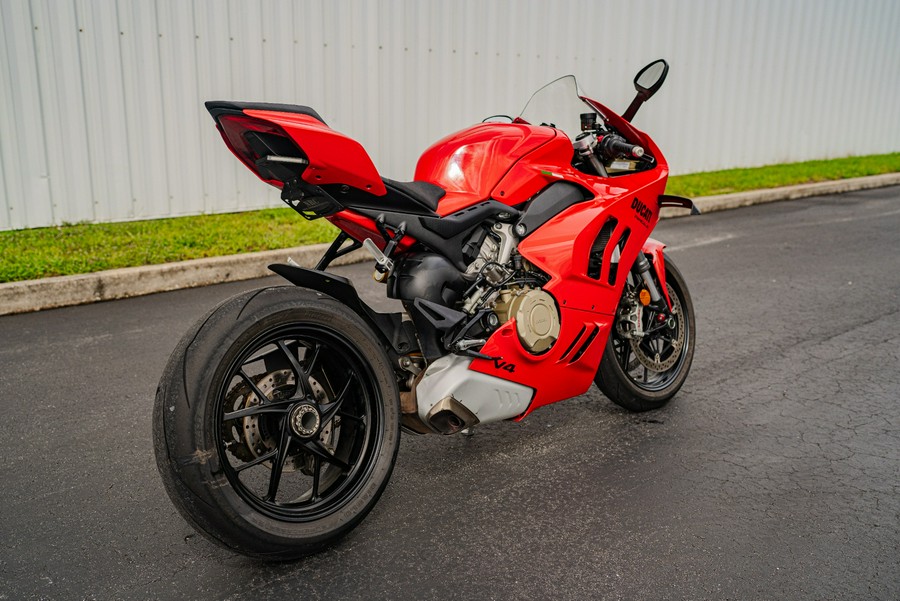 2023 Ducati Panigale V4