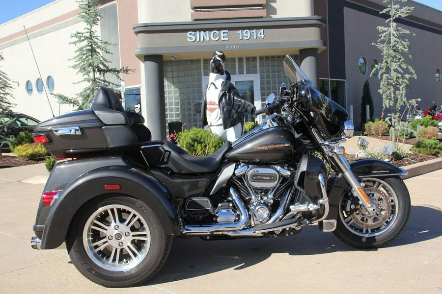 2019 Harley-Davidson® FLHTCUTG - Tri Glide® Ultra