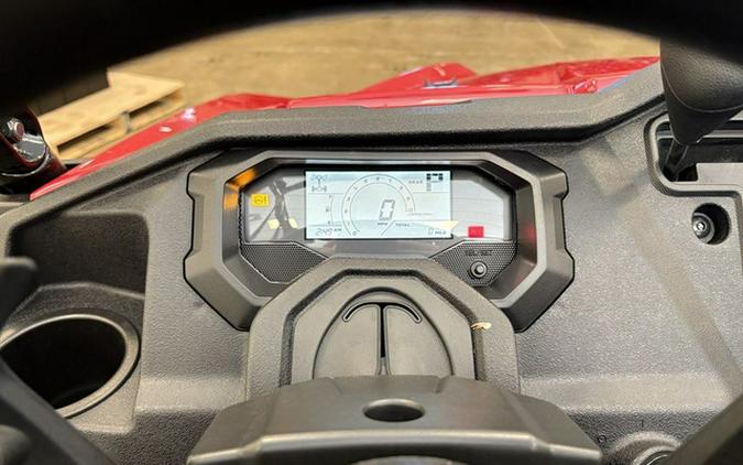 2025 Honda Pioneer 1000-6 Deluxe Crew