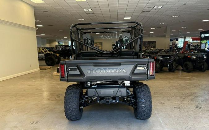 2025 Honda Pioneer 1000-6 Deluxe Crew