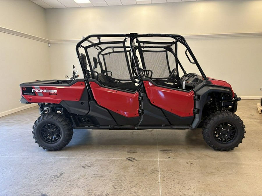 2025 Honda Pioneer 1000-6 Deluxe Crew