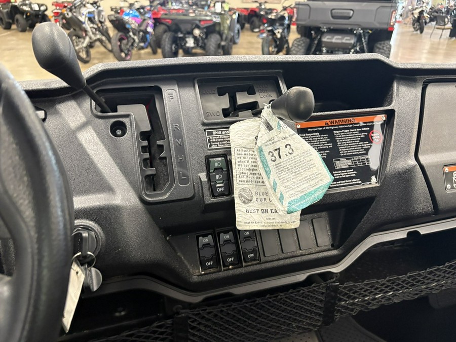 2025 Honda Pioneer 1000-6 Deluxe Crew