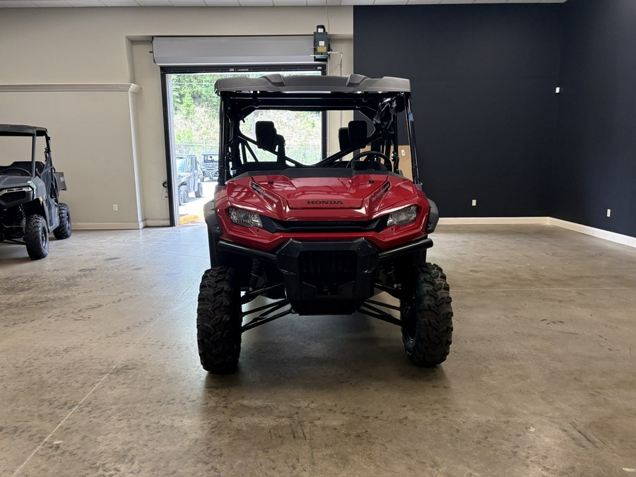 2025 Honda Pioneer 1000-6 Deluxe Crew
