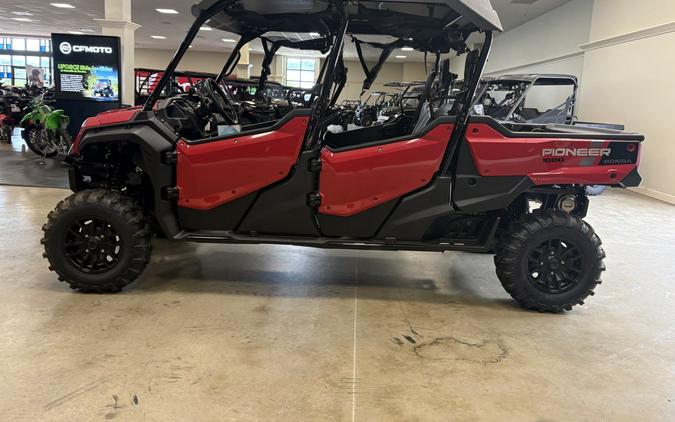 2025 Honda Pioneer 1000-6 Deluxe Crew