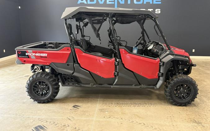 2025 Honda Pioneer 1000-6 Deluxe Crew