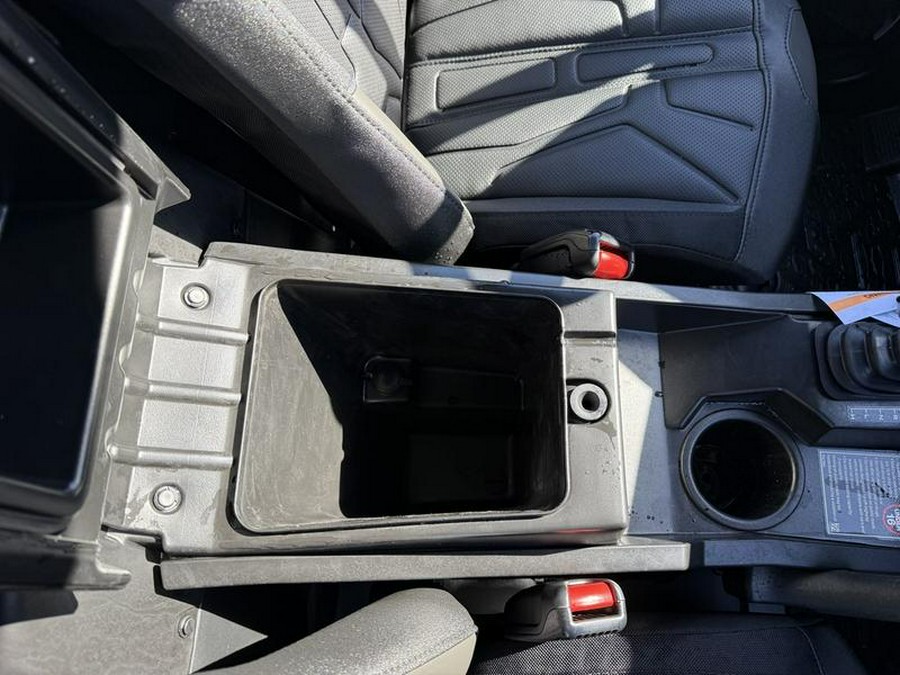 2026 Polaris® General XP 1000 Sport