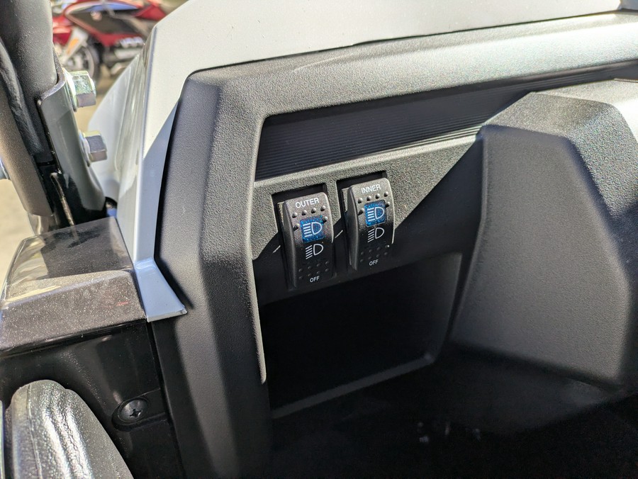 2025 Kawasaki Teryx4 S LE