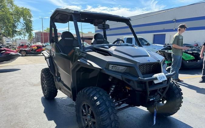 2026 Polaris GENERAL XP 1000 ULTIMATE SUPER GRAPHITE