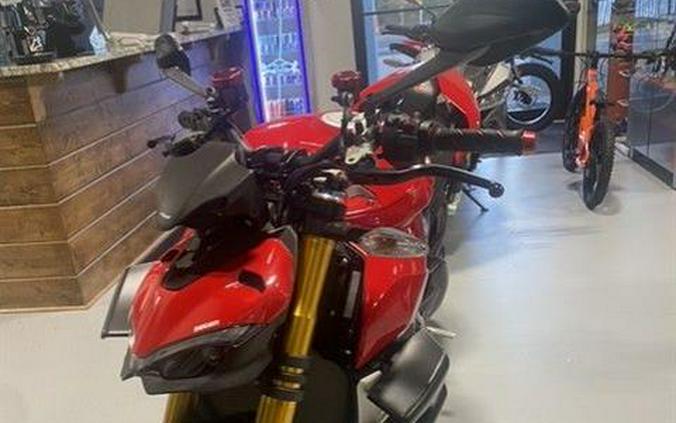 2021 Ducati Streetfighter V4 S