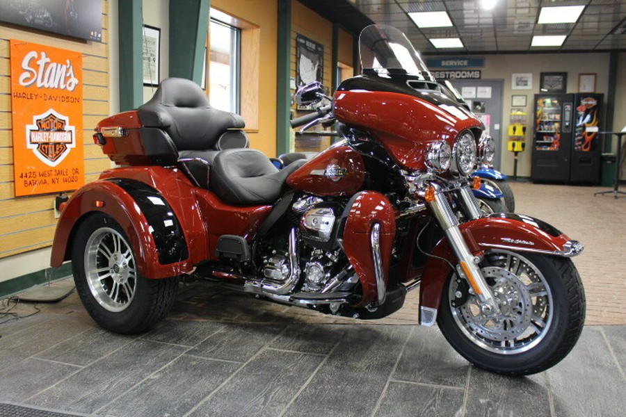 FLHTCUTG 2024 Tri Glide Ultra for sale in Batavia, NY