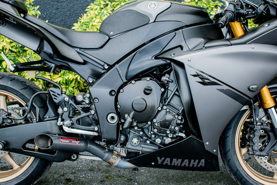 2014 Yamaha YZF-R1