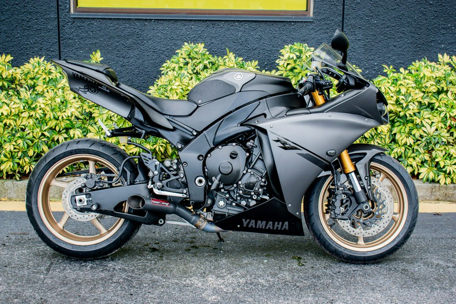 2014 Yamaha YZF-R1