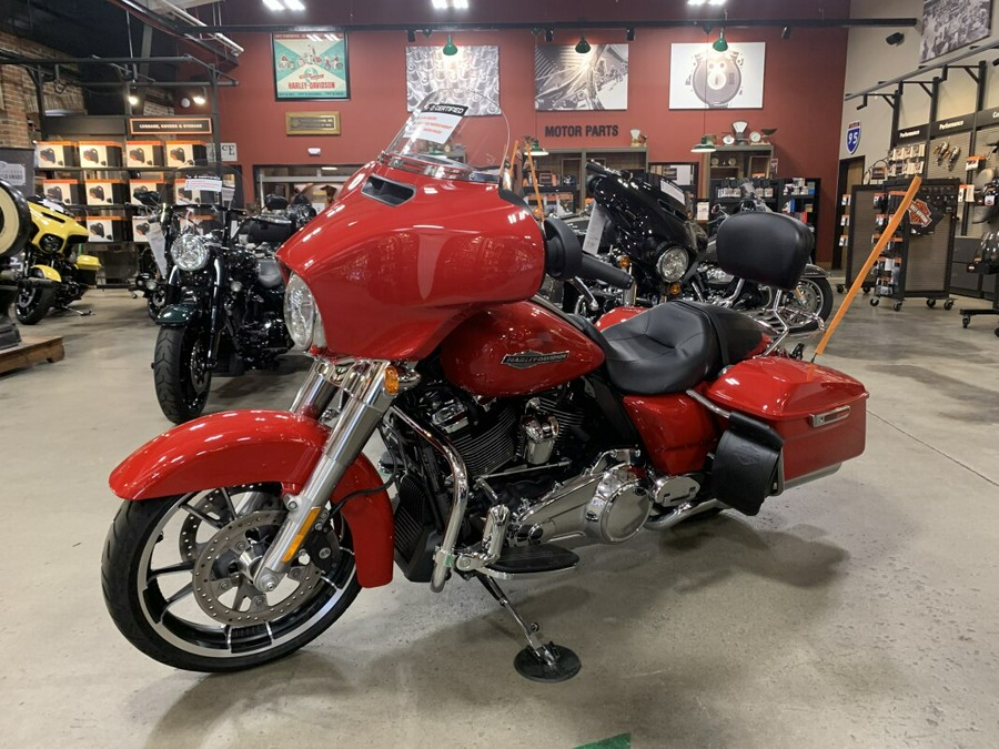 Harley-Davidson® Street Glide® 2023 FLHX Redline Red